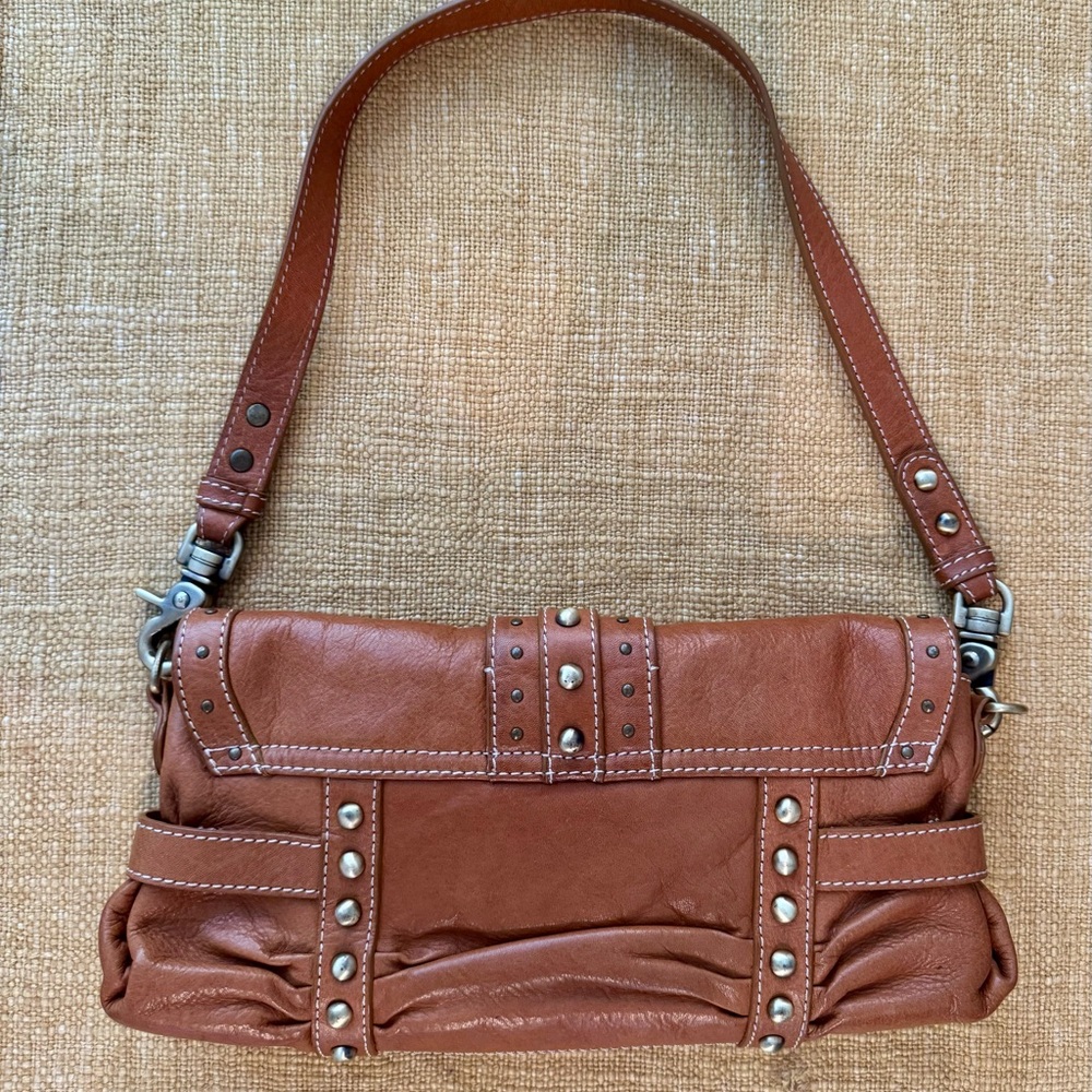 Elegant Cognac Leather Shoulder Bag with Buckle Accents - Picture 3 of 6